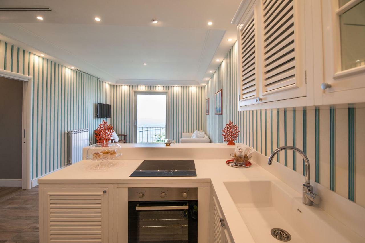Le Fratte Luxury Home Castellammare di Stabia Exterior photo